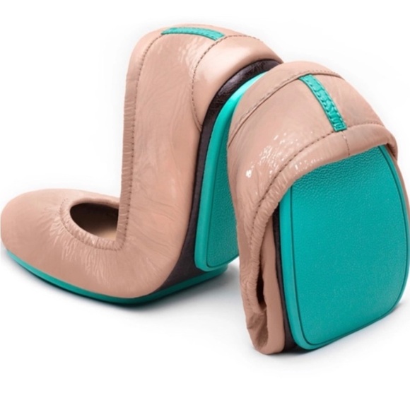 Tieks Ballet Flat in Blush Patent Size 6 - Picture 1 of 6